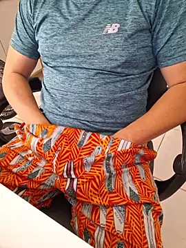 Snapshot of Carloskasado chatting on January 16, 2026, 12:31 pm Carloskasado online show from January 16, 2026, 12:31 pm