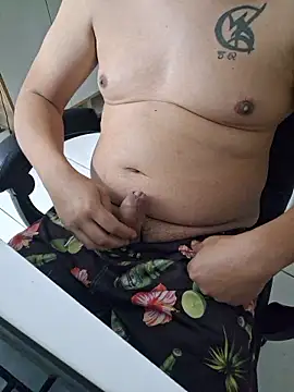 Snapshot of Carloskasado chatting on January 11, 2026, 8:10 am Carloskasado online show from January 11, 2026, 8:10 am