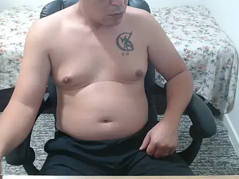 Snapshot of Carloskasado chatting on November 8, 2025, 9:07 pm Carloskasado online show from November 8, 2025, 9:07 pm