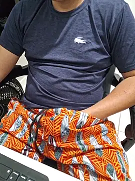 Snapshot of Carloskasado chatting on November 10, 2025, 8:58 pm Carloskasado online show from November 10, 2025, 8:58 pm