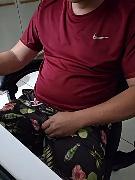 Snapshot of Carloskasado chatting on January 10, 2026, 7:47 am Carloskasado online show from January 10, 2026, 7:47 am