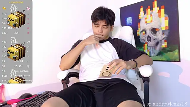 an drew18 online show from October 17, 2025, 2:30 pm