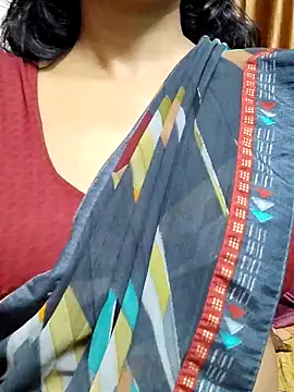 spicysuhana online show from October 18, 2025, 4:53 pm