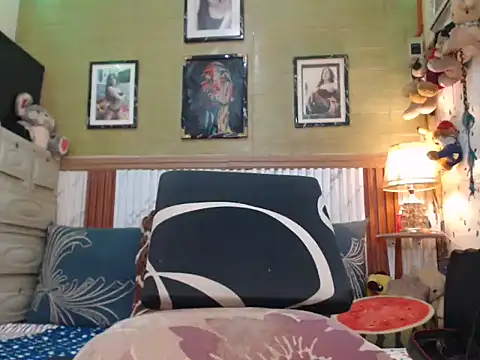 Snapshot of Safirabella_Anica69 chatting on March 21, 2026, 8:41 am Safirabella Anica69 online show from March 21, 2026, 8:41 am