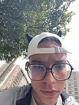 diegoand0911 online show from May 31, 2026, 6:09 pm