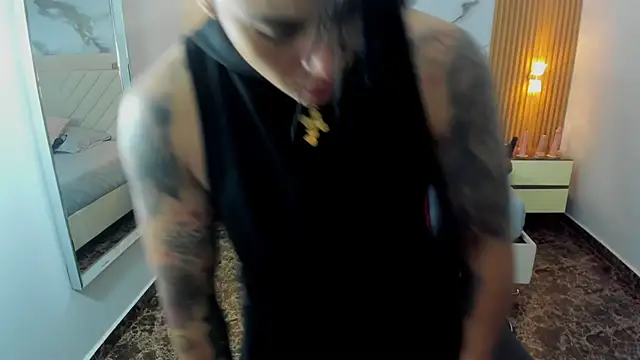 KAROLLJONES1 online show from July 11, 2026, 12:38 pm