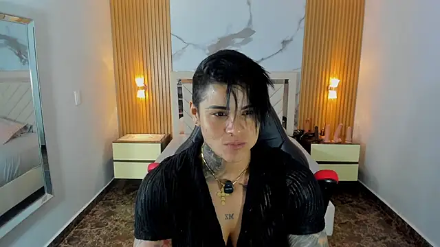 KAROLLJONES1 online show from July 18, 2026, 12:25 pm