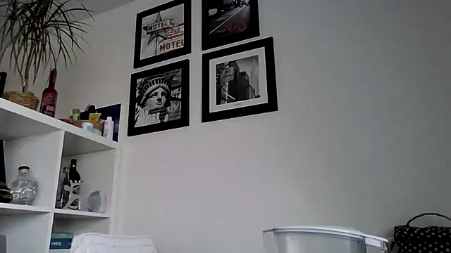 bigcockjohnxxxxx online show from November 12, 2025, 12:42 pm