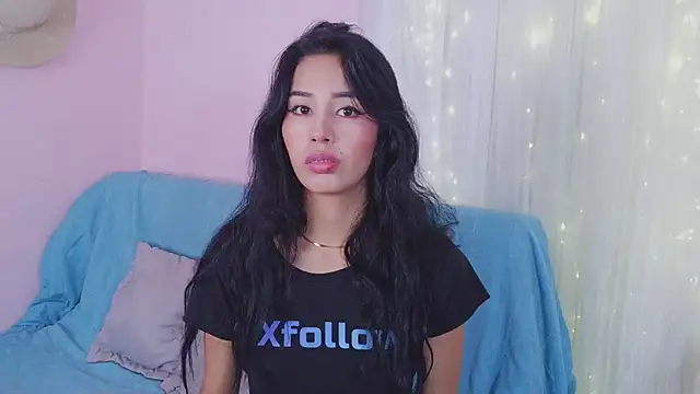 Miss Charlottet online show from May 2, 2026, 3:01 am