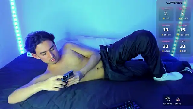 Alexxx savage online show from October 3, 2025, 3:41 am