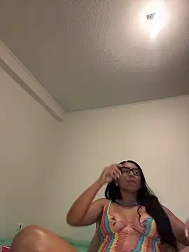 princesaliay online show from April 25, 2026, 11:02 am