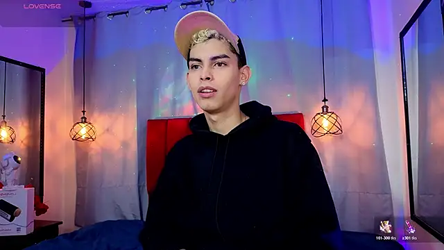 Room 69x online show from March 6, 2026, 12:11 pm