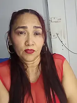 linda luna29 online show from June 7, 2026, 4:18 am