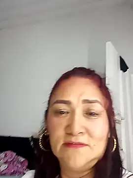 linda luna29 online show from May 11, 2026, 1:07 am