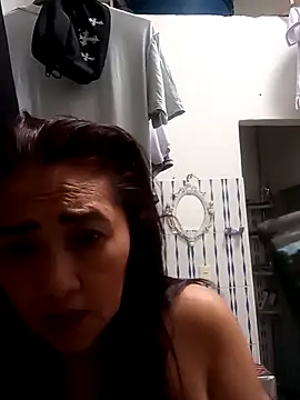 Snapshot of linda_luna29 chatting on September 28, 2025, 3:30 pm linda luna29 online show from September 28, 2025, 3:30 pm