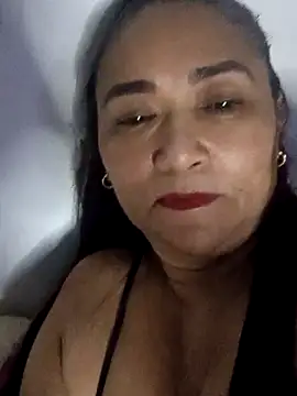 Snapshot of linda_luna29 chatting on November 6, 2025, 7:56 am linda luna29 online show from November 6, 2025, 7:56 am