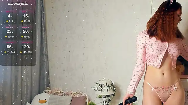 Snapshot of roxydolll chatting on February 11, 2026, 2:00 am roxydolll online show from February 11, 2026, 2:00 am