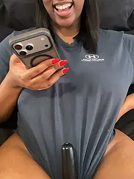 Sipsdoll online show from June 27, 2026, 8:09 am