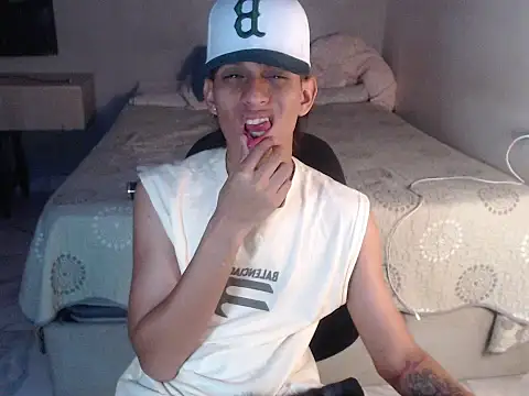 Snapshot of sung_yol chatting on September 16, 2025, 5:52 am sung yol online show from September 16, 2025, 5:52 am