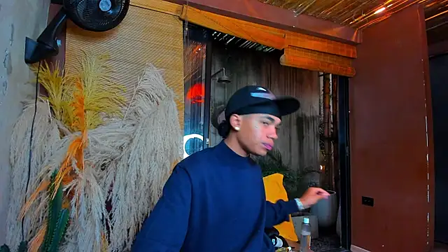 AlanCutee online show from January 17, 2026, 11:58 am