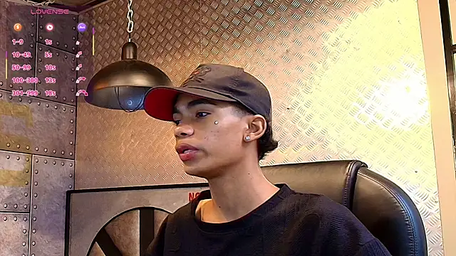 AlanCutee online show from September 16, 2025, 11:44 am