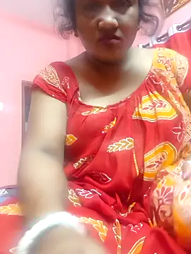 Cute-Swewty online show from April 17, 2026, 1:36 pm