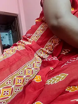 Cute-Swewty online show from April 23, 2026, 2:19 pm