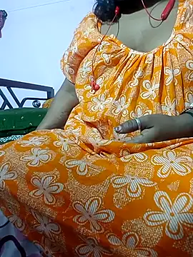 Cute-Swewty online show from January 17, 2026, 1:20 am