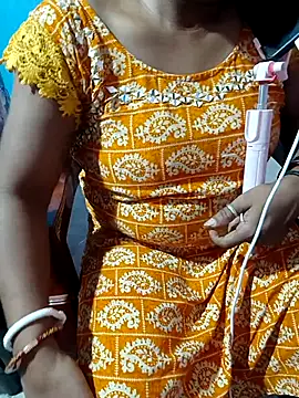 Cute-Swewty online show from October 12, 2025, 1:12 pm