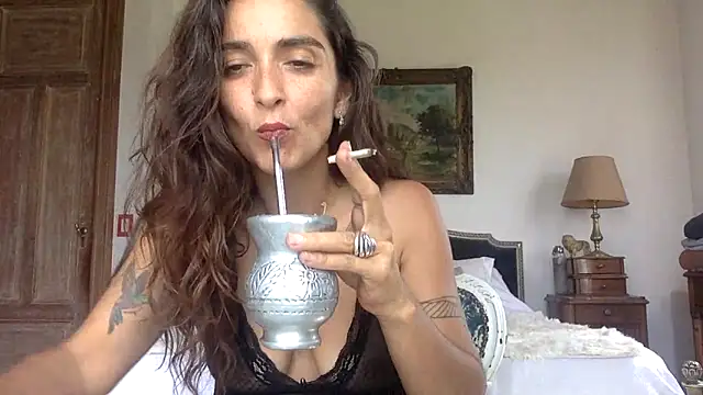 venuslibre online show from December 1, 2025, 6:31 pm