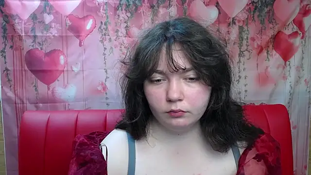 NeonilaLisova online show from April 22, 2026, 12:01 pm