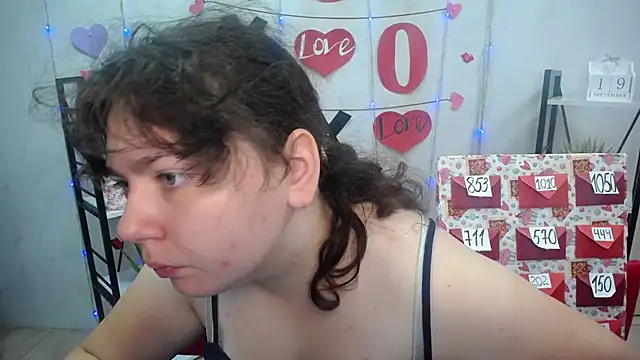 NeonilaLisova online show from September 19, 2025, 5:22 am