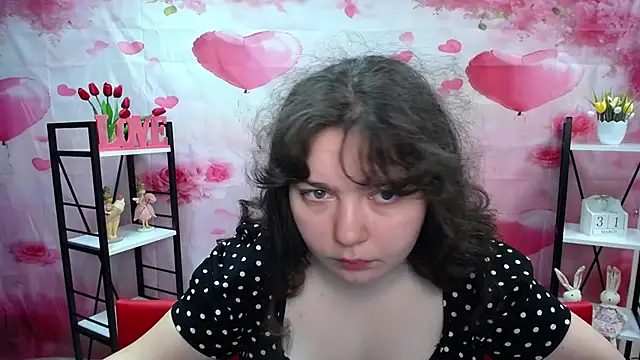 NeonilaLisova online show from April 1, 2026, 5:09 am