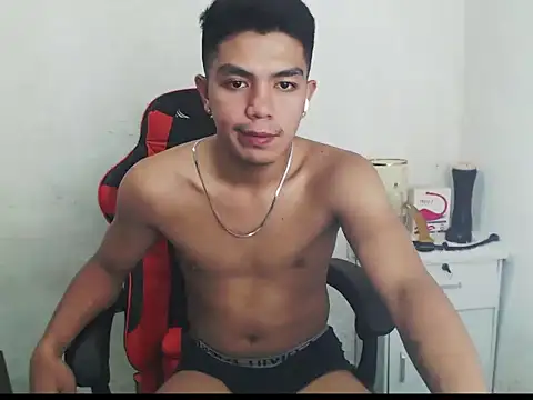 Hunky paul online show from April 26, 2026, 5:21 pm