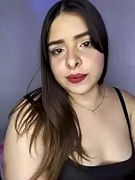 Snapshot of Nahomy_cm chatting on November 27, 2025, 7:47 pm Nahomy cm online show from November 27, 2025, 7:47 pm