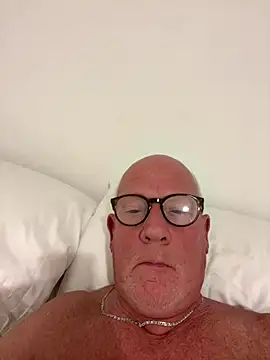 philefc online show from September 29, 2025, 11:21 pm