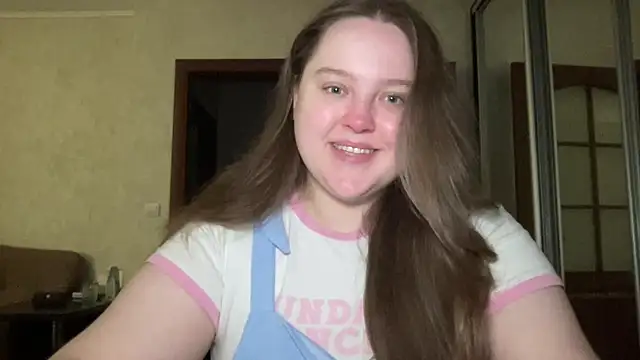 Snapshot of Alice898 chatting on October 2, 2025, 2:42 pm Alice898 online show from October 2, 2025, 2:42 pm