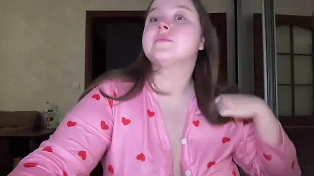 Snapshot of Alice898 chatting on October 8, 2025, 4:47 am Alice898 online show from October 8, 2025, 4:47 am