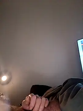 Snapshot of handsome8inchh chatting on November 22, 2025, 4:44 am handsome8inchh online show from November 22, 2025, 4:44 am