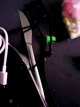 Snapshot of handsome8inchh chatting on March 28, 2026, 1:39 am handsome8inchh online show from March 28, 2026, 1:39 am