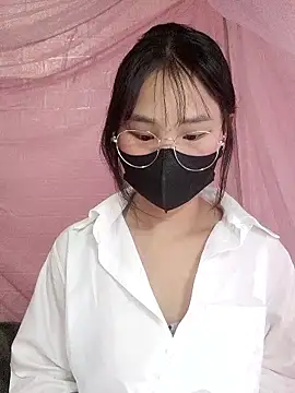 saronla 03 online show from January 12, 2026, 6:15 pm