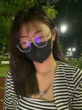   BabyShowPublic   online show from October 23, 2025, 11:53 am