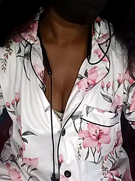 Thamilmegalai online show from January 14, 2026, 3:43 am