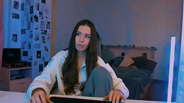 yourrdanceteacher online show from October 28, 2025, 8:08 pm