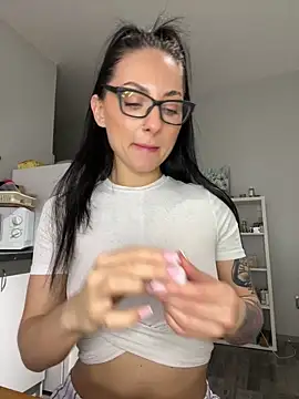 Snapshot of kaonasssiii chatting on September 22, 2025, 6:03 pm kaonasssiii online show from September 22, 2025, 6:03 pm