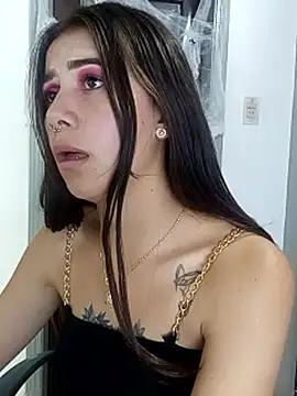 CharlotteSex  online show from October 18, 2025, 1:13 pm