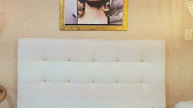 Miladiosa online show from March 24, 2026, 11:54 am