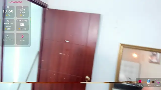 Miladiosa online show from September 18, 2025, 11:57 am