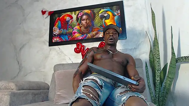 Snapshot of MrByronStallion chatting on September 18, 2025, 12:57 am MrByronStallion online show from September 18, 2025, 12:57 am