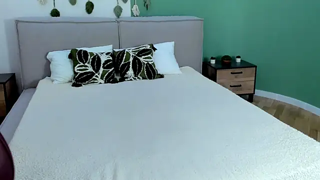 JaneByrd online show from September 25, 2025, 2:12 pm